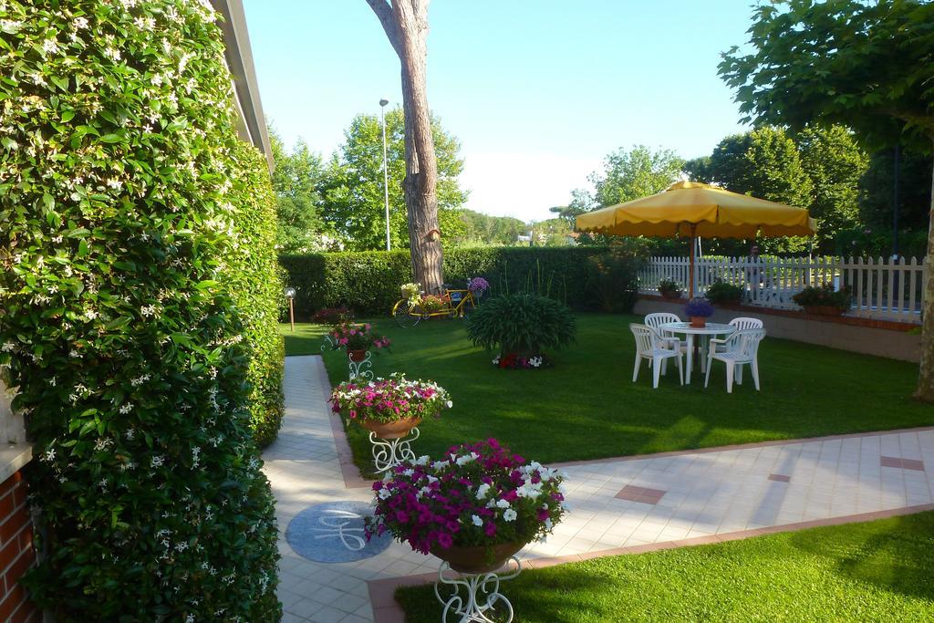 לידו די קאמאיורה Hotel Versilia מראה חיצוני תמונה
