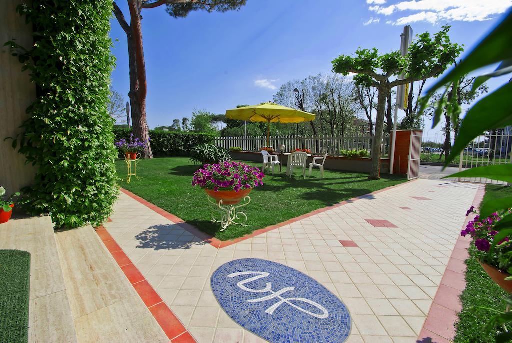 לידו די קאמאיורה Hotel Versilia מראה חיצוני תמונה